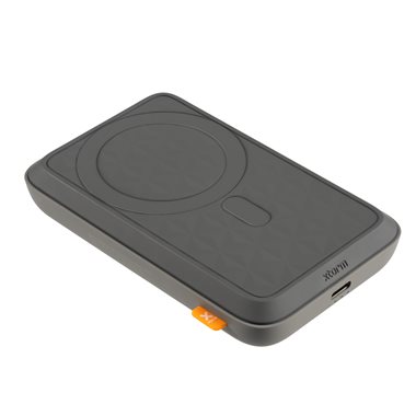 XTORM Powerbank 10'000mAh magnetisch Output: Qi-Wireless, USB-C speziell für Apple ab iPhone 12